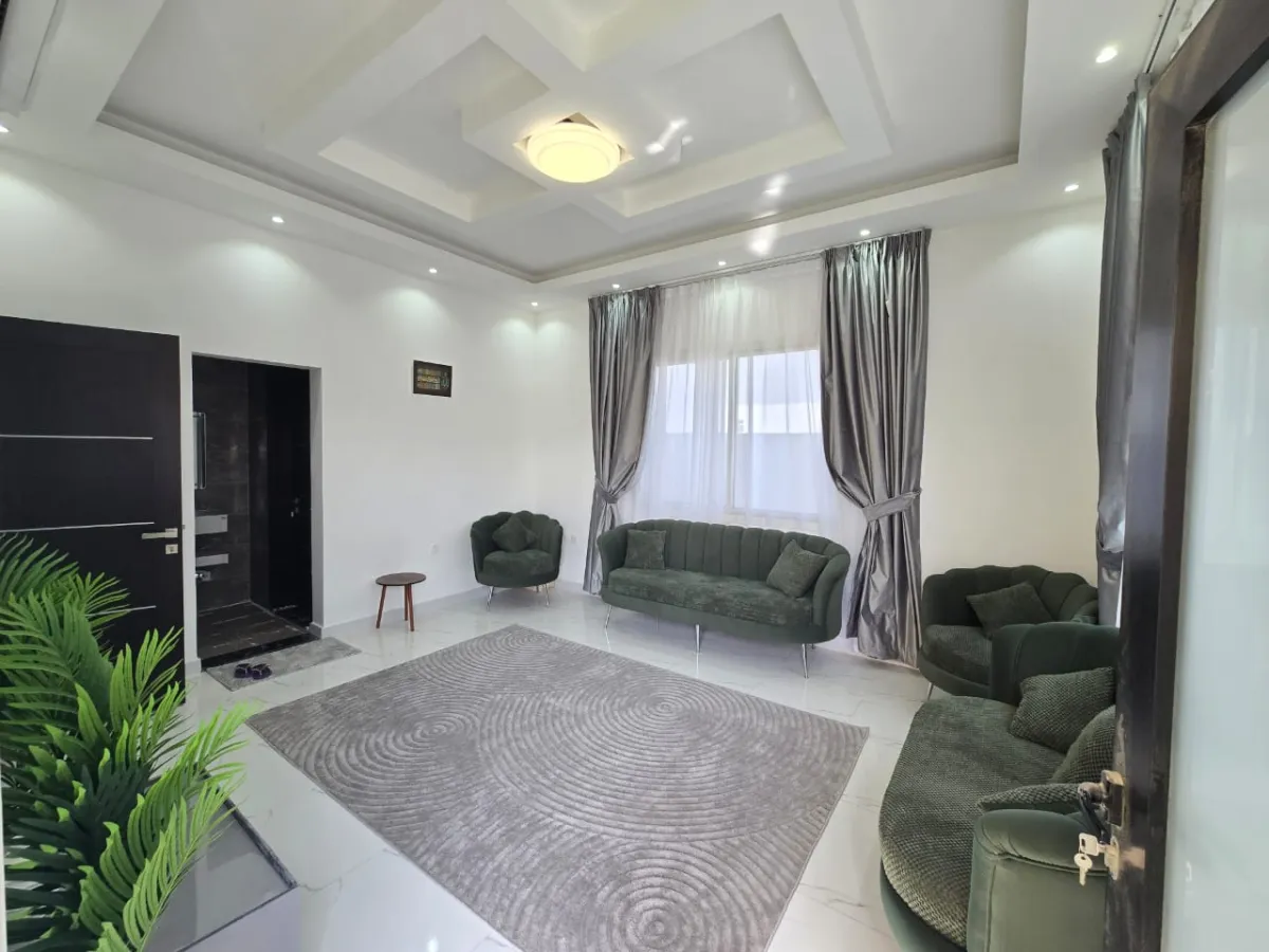 فيلا بالزاهية بالعفش